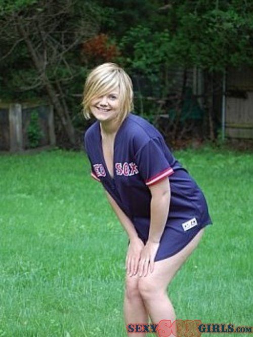 The sexiest Red Sox fans - 27