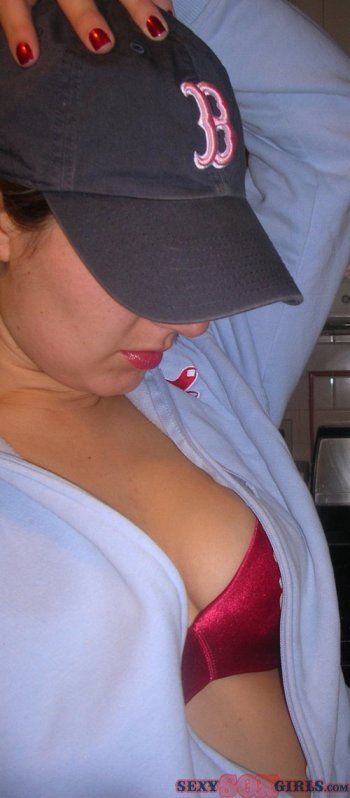 The sexiest Red Sox fans - 31