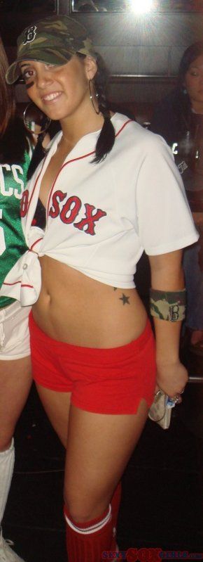 The sexiest Red Sox fans - 34