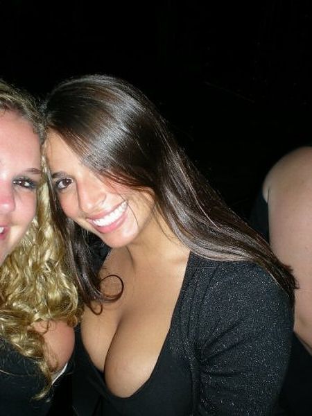 The most beautiful cleavage shots - 30
