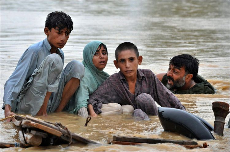 Horrible flood in Pakistan - 05