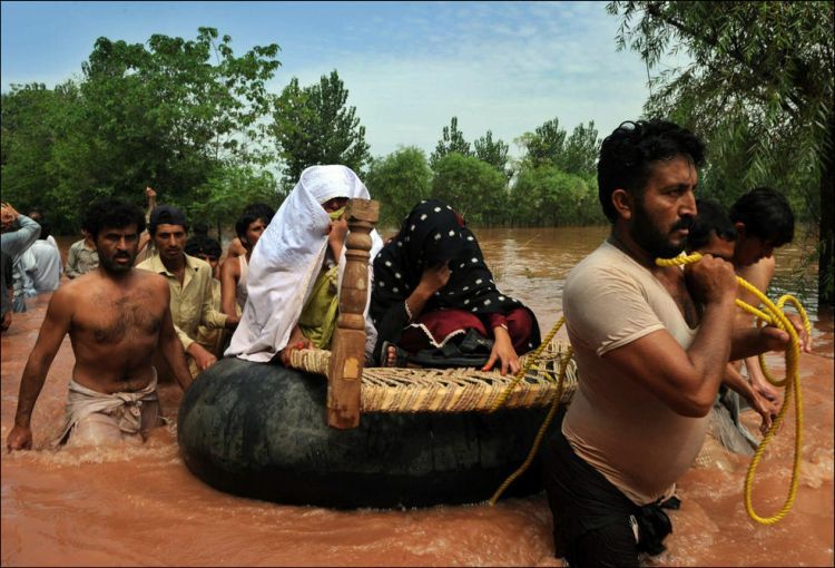 Horrible flood in Pakistan - 08