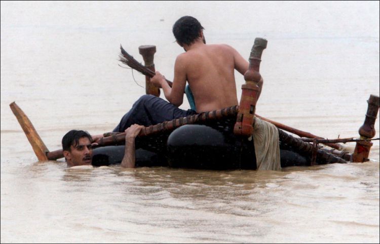 Horrible flood in Pakistan - 16