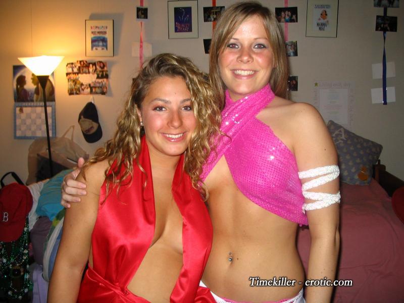 Party girls - 22