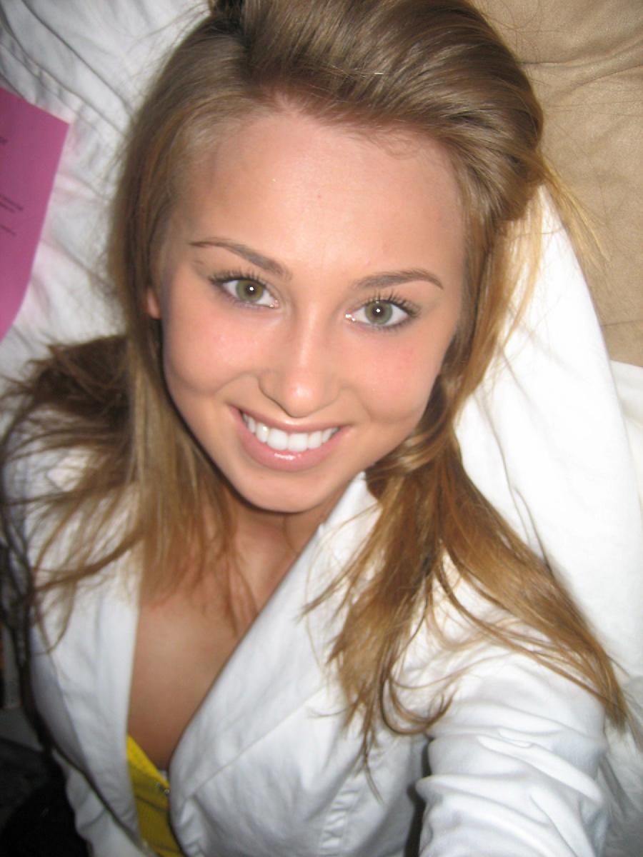 Perfect amateur blond girl - 7
