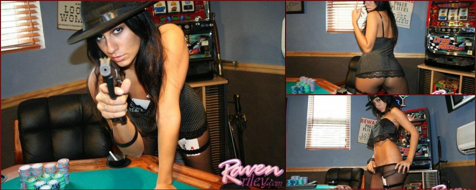 Hot Raven Riley playing sexpoker   - 5