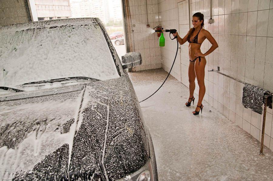 Bikini car wash girls - 7