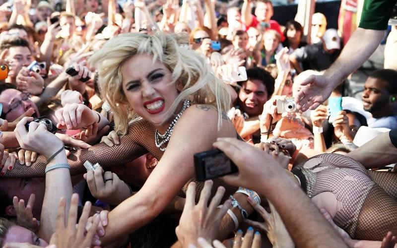 Lady Gaga crowd surfing - 1