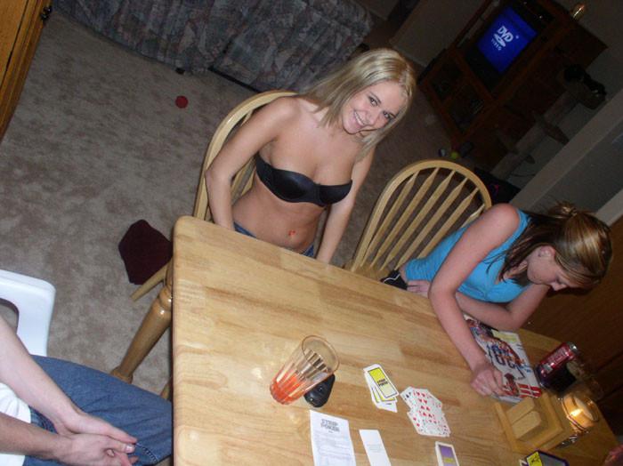 Amateurs girls playing strip poker - 43